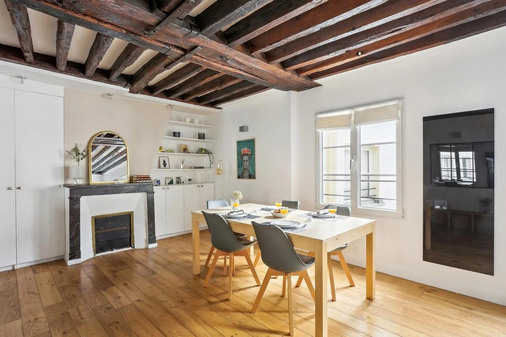 Apartment Bnbnook - Bright 2Br Near Louvre & Pompidou Paris France